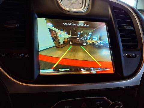 2018 Chrysler 300 Touring