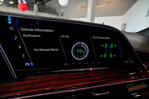 2022 Cadillac Escalade Premium Luxury