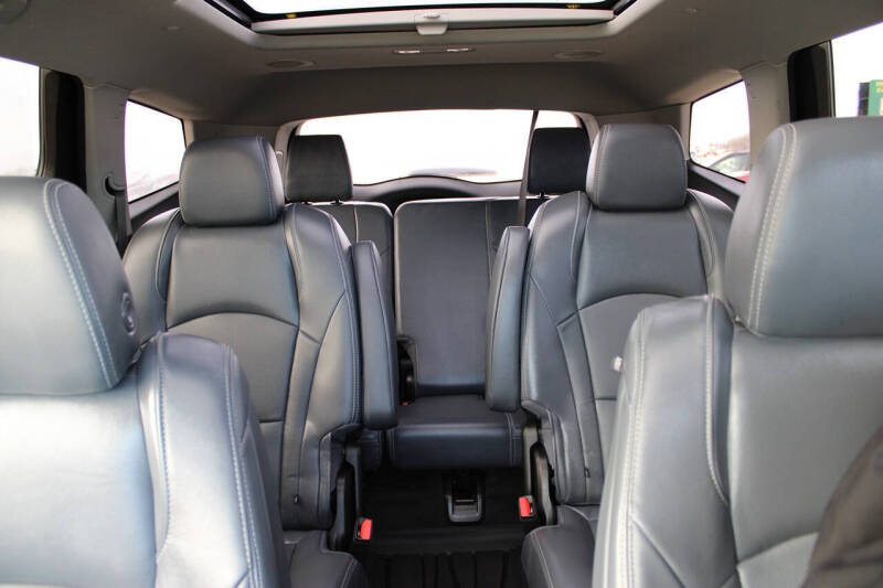 2021 Buick Enclave Essence