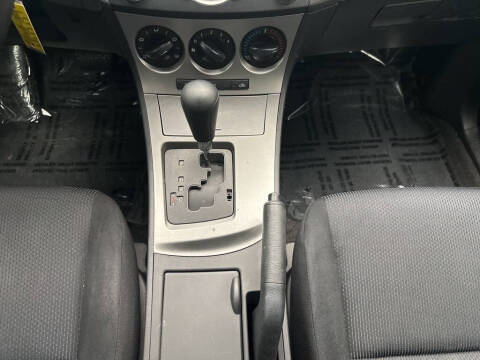 2011 Mazda MAZDA3 i Sport