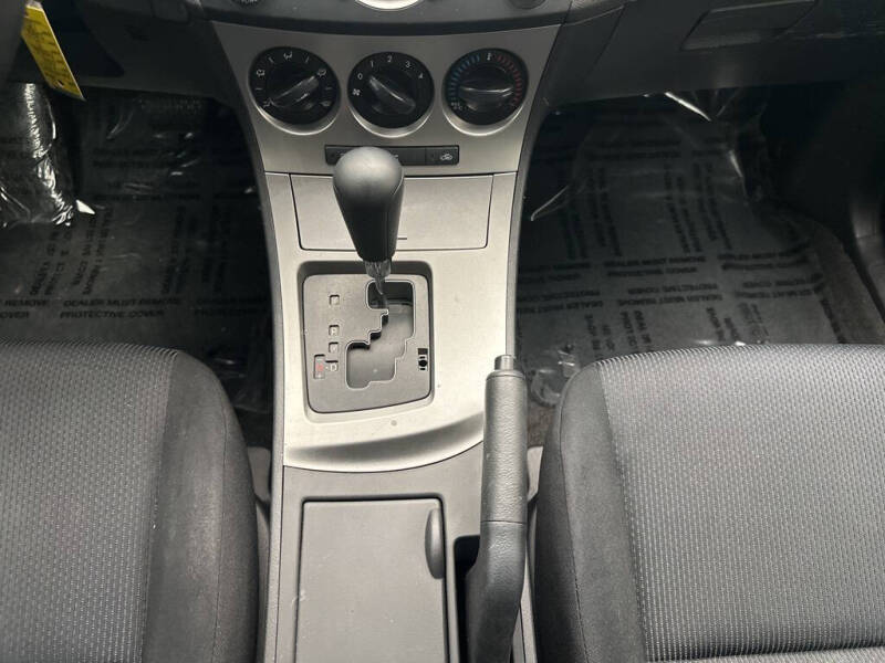 2011 Mazda MAZDA3 i Sport