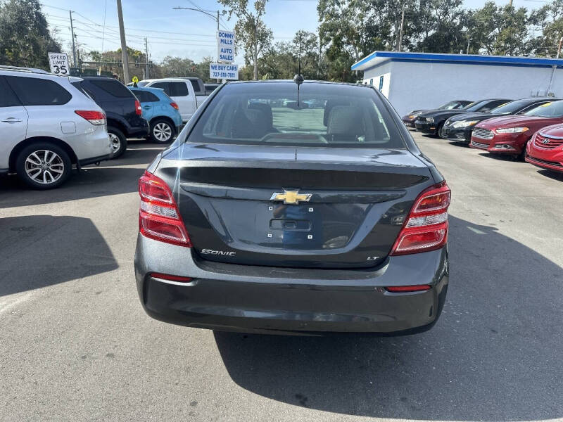 2019 Chevrolet Sonic LT Auto