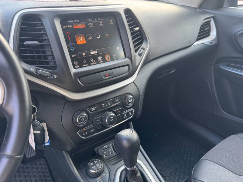 2016 Jeep Cherokee Trailhawk