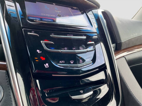 2020 Cadillac Escalade Premium Luxury
