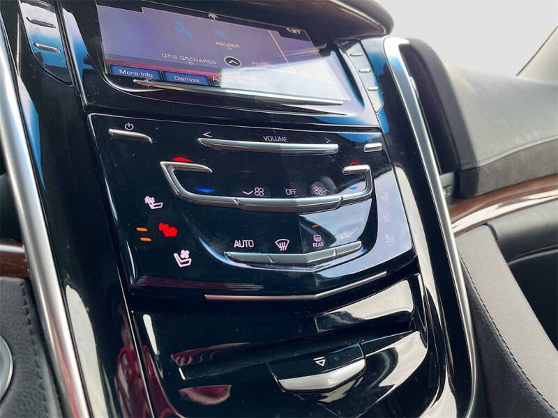 2020 Cadillac Escalade Premium Luxury