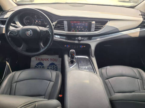 2020 Buick Enclave Essence