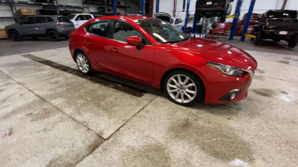 Used 2014 Mazda MAZDA3 s Touring with VIN JM1BM1V37E1110261 for sale in Victoria, Minnesota