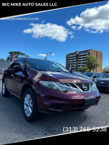 2011 Nissan Murano for sale at BIG MIKE AUTO SALES LLC in Lincoln Park MI