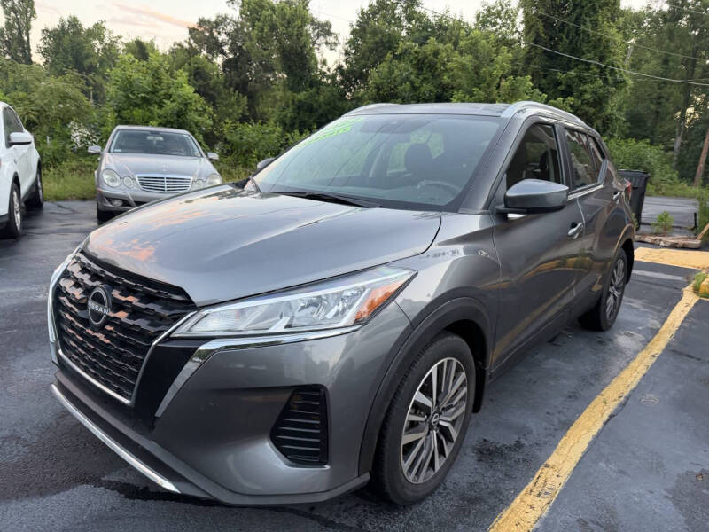 2022 Nissan Kicks SV