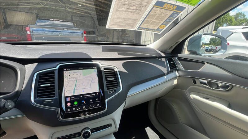 2023 Volvo XC90 B5 Core