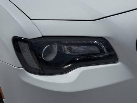 2019 Chrysler 300 S