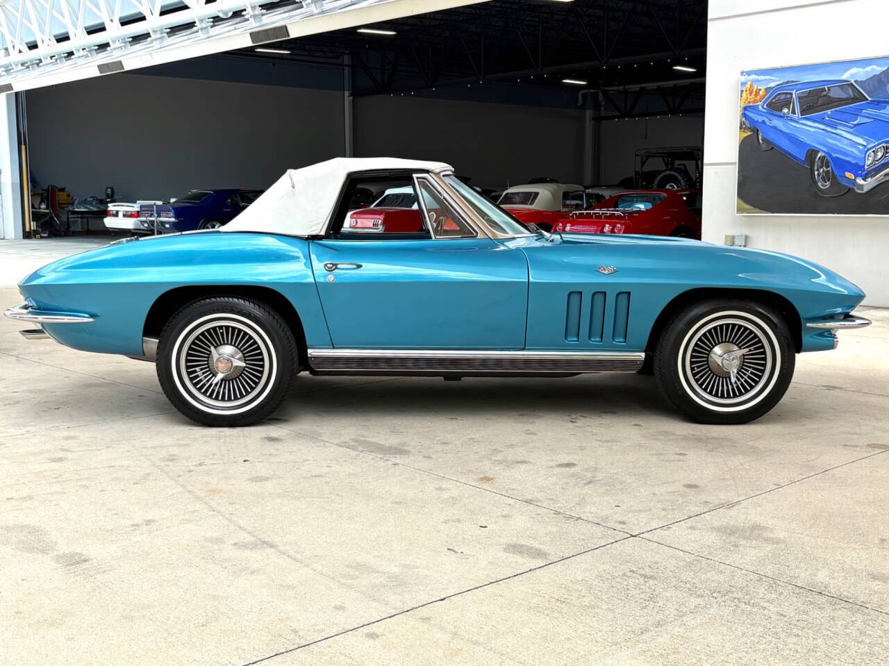 1966 Chevrolet Corvette 24