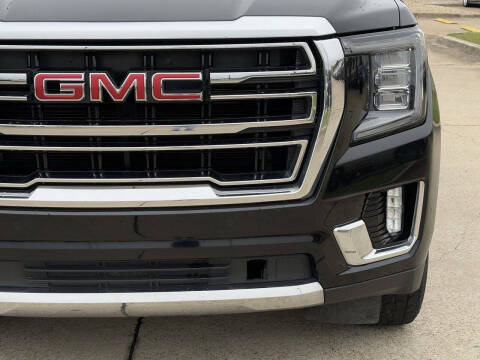 2023 GMC Yukon SLT