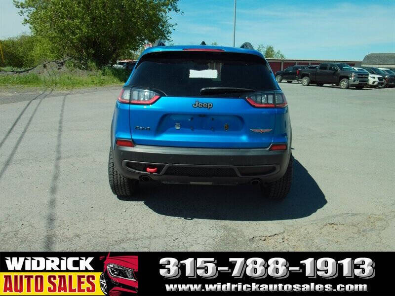 2021 Jeep Cherokee Trailhawk