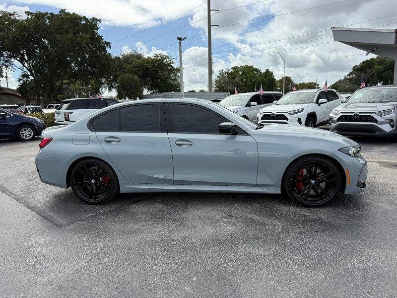 2023 BMW 3 Series 330i