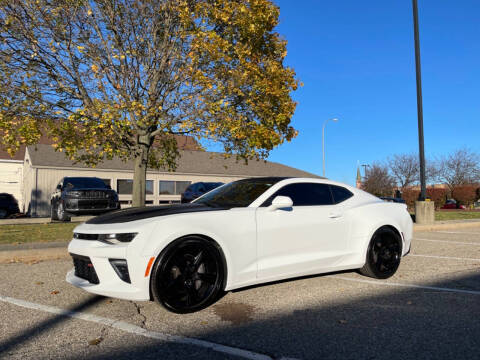 2018 Chevrolet Camaro for sale at MICHAEL'S AUTO SALES in Mount Clemens MI