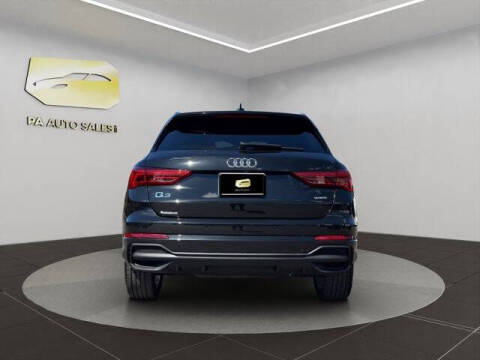 2021 Audi Q3 quattro S line Premium 45 TFSI