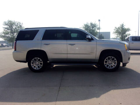 2017 GMC Yukon SLT