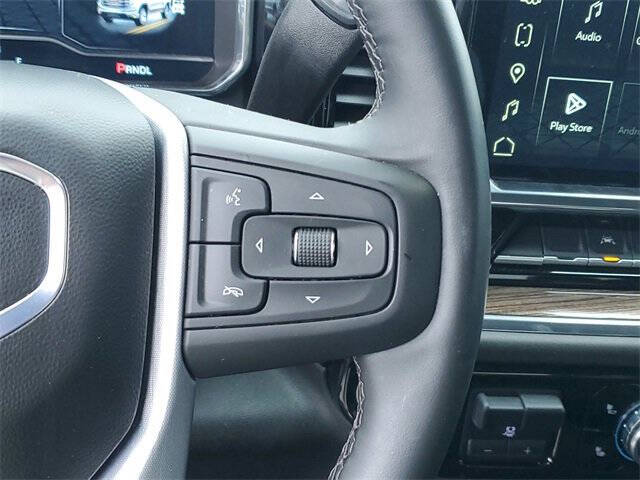 2025 GMC Sierra 1500 Elevation Standard