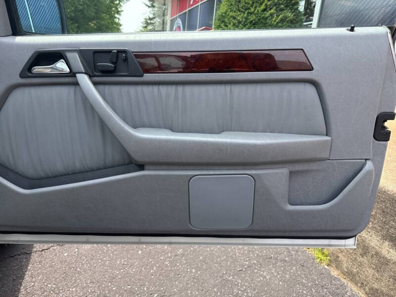 1995 Mercedes-Benz E-Class E 320