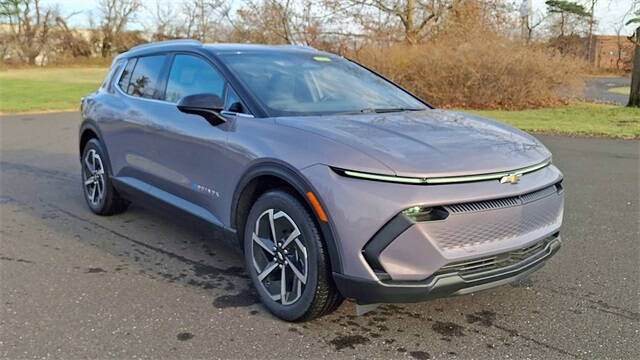 2026 Chevrolet Equinox EV LT 2