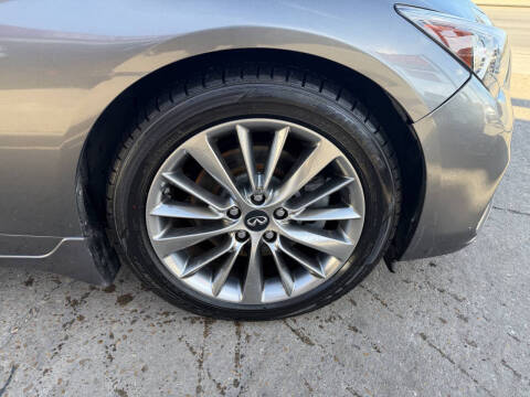 2018 Infiniti Q50 3.0T Luxe