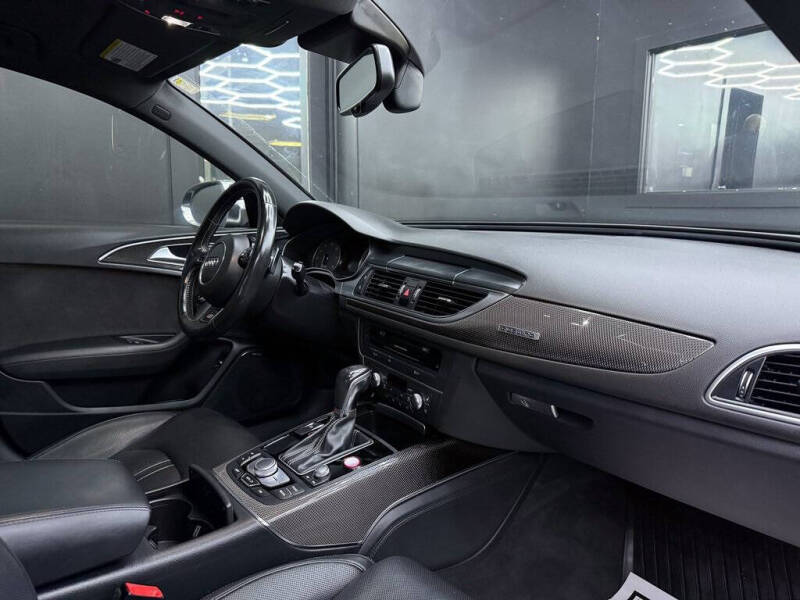 2017 Audi S6 4.0T quattro Premium Plus