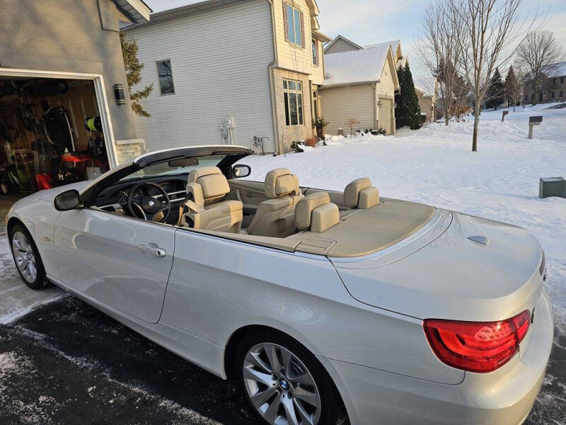 2012 BMW 3 Series 328i