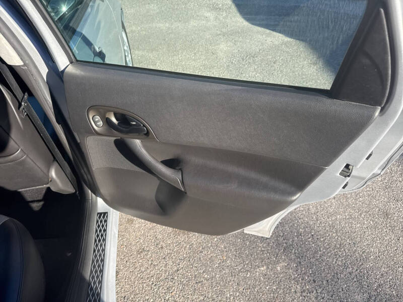 2007 Ford Focus ZX4 SE