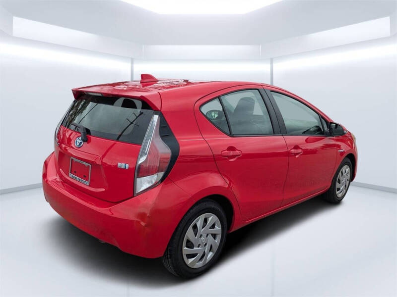 2015 Toyota Prius c Four