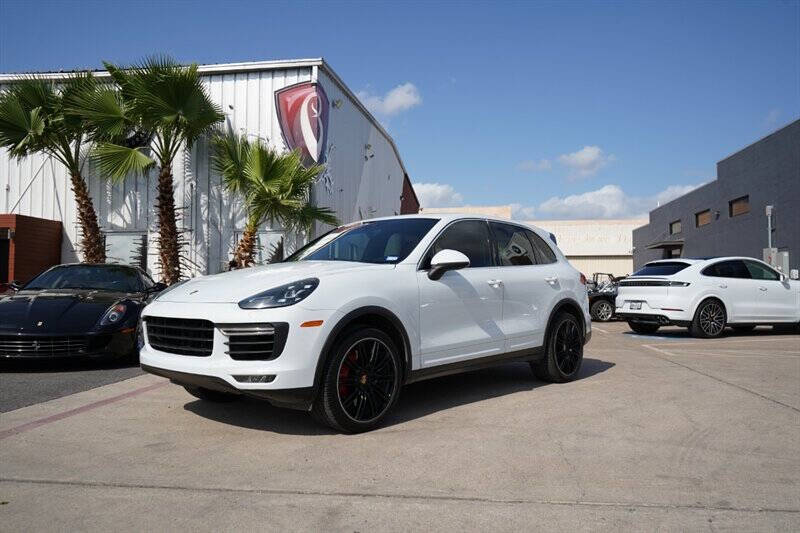 2016 Porsche Cayenne Turbo