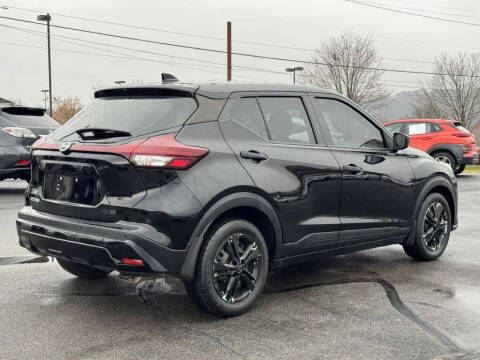 2021 Nissan Kicks S
