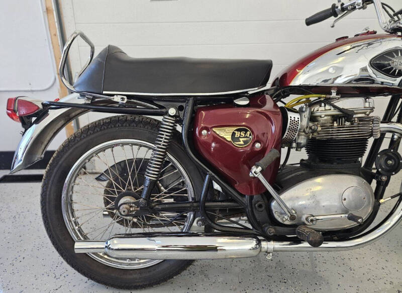 1965 BSA Lightning 650