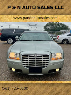 2005 Chrysler 300 for sale at P & N AUTO SALES LLC in Corpus Christi TX