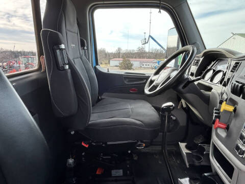 2016 Peterbilt 579 Road 579 Road Tractor