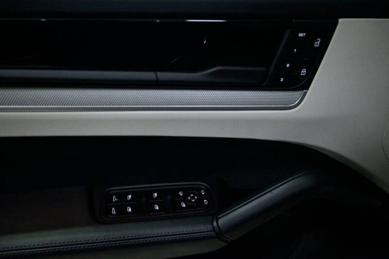 2025 Porsche Cayenne