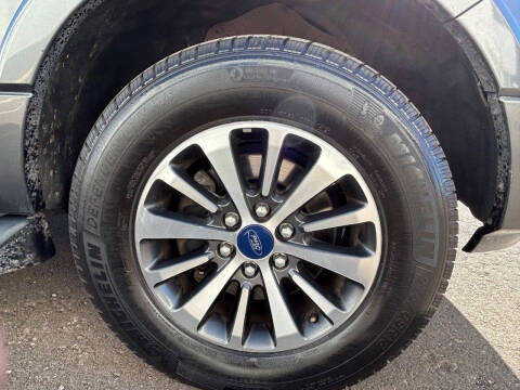 2015 Ford Expedition EL XLT