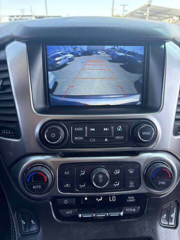 2017 Chevrolet Suburban LT