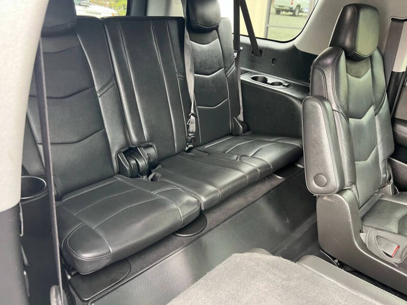 2020 Cadillac Escalade ESV Luxury