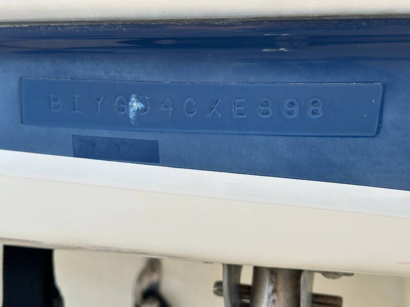 1998 Bayliner 2050 CX