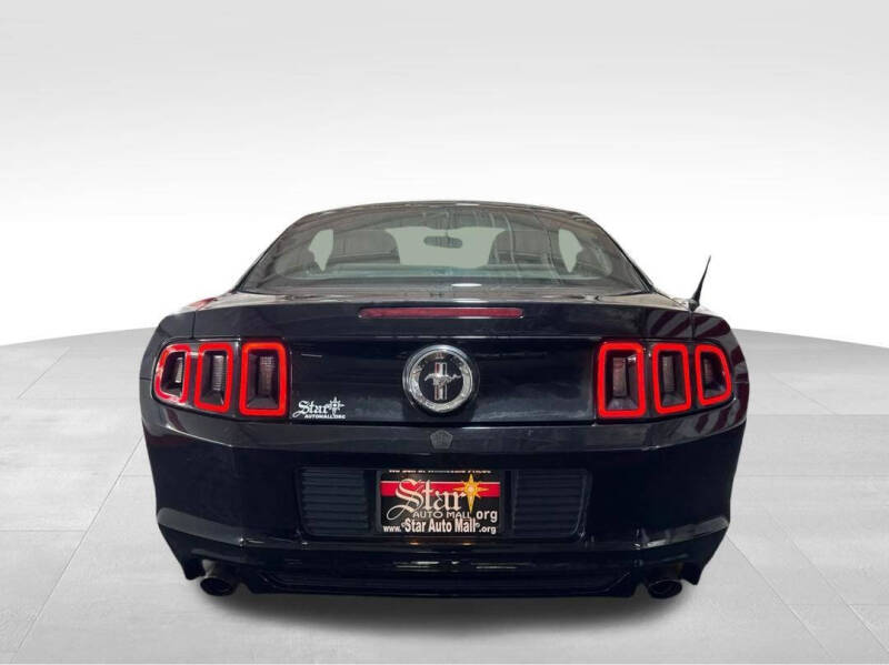 2013 Ford Mustang V6