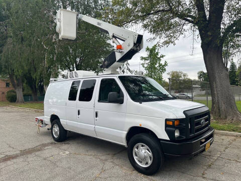 2010 Ford E-Series E-350 SD