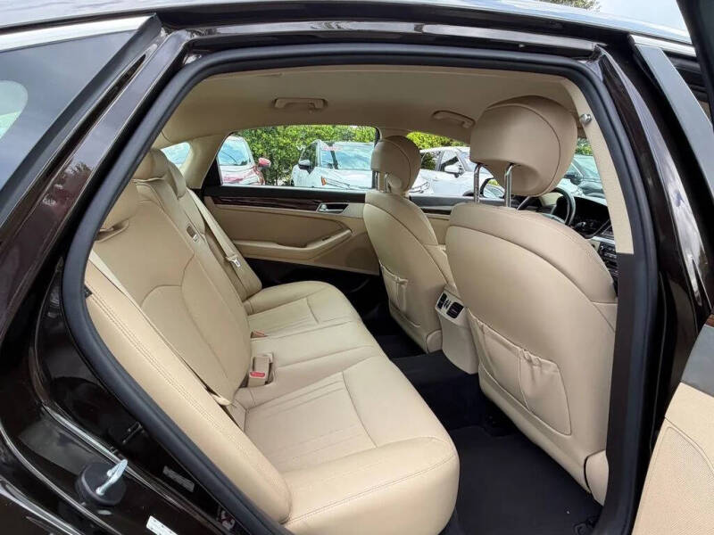 2018 Genesis G80