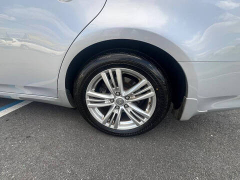 2011 Infiniti G25 Sedan x