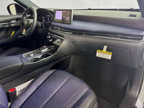 2026 Infiniti QX60 Sport