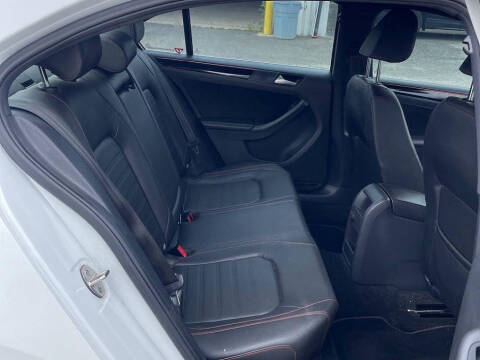 2016 Volkswagen Jetta