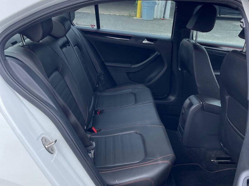 2016 Volkswagen Jetta