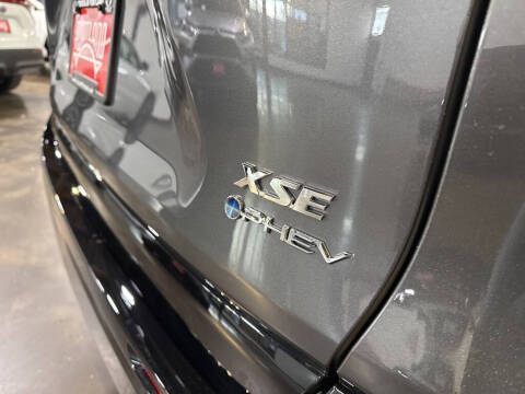2025 Toyota RAV4 Plug-in Hybrid XSE