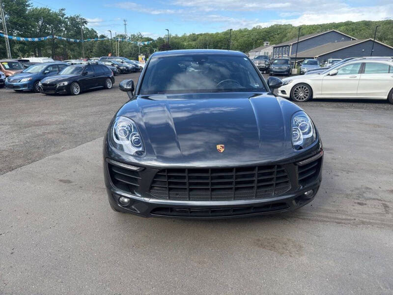 2017 Porsche Macan