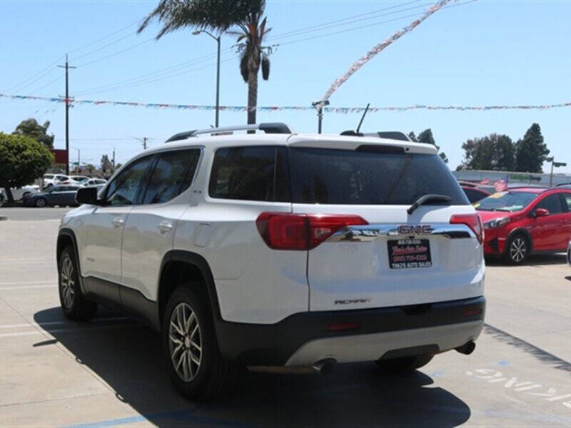 2017 GMC Acadia SLE-2